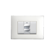 Serie-DOMUS-con-placca-Young-Bianca---Rilevatore